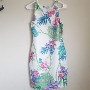 Jennifer Lopez shift dress size small